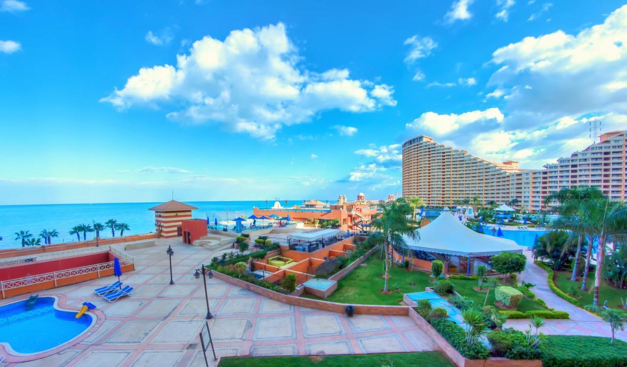 Porto Sokhna Beach Resort Ain Suchna Exterior foto