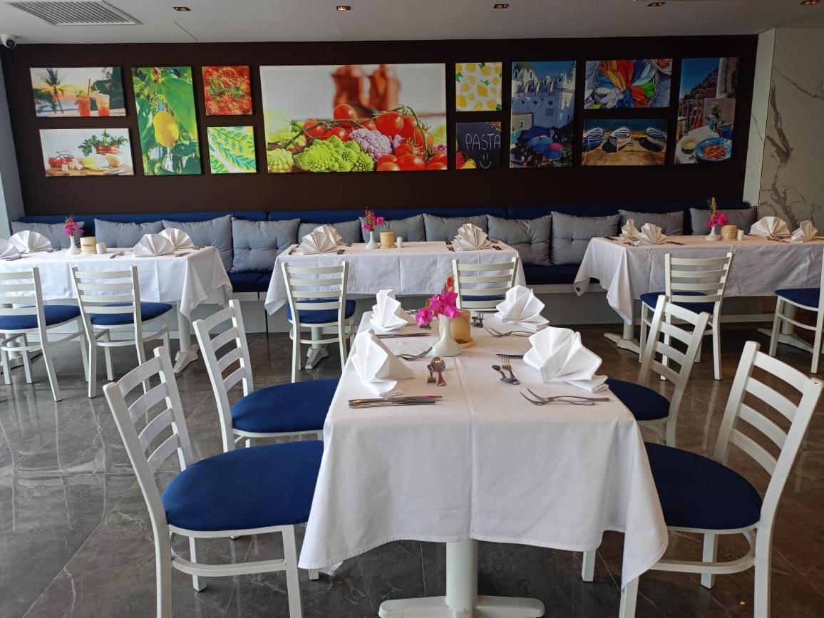 Porto Sokhna Beach Resort Ain Suchna Exterior foto